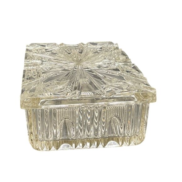 Vtg Rectangular Clear Glass Divided Trinket Dish With Lid 6.5"L x 4.5"W x 2"H - Picture 5 of 7
